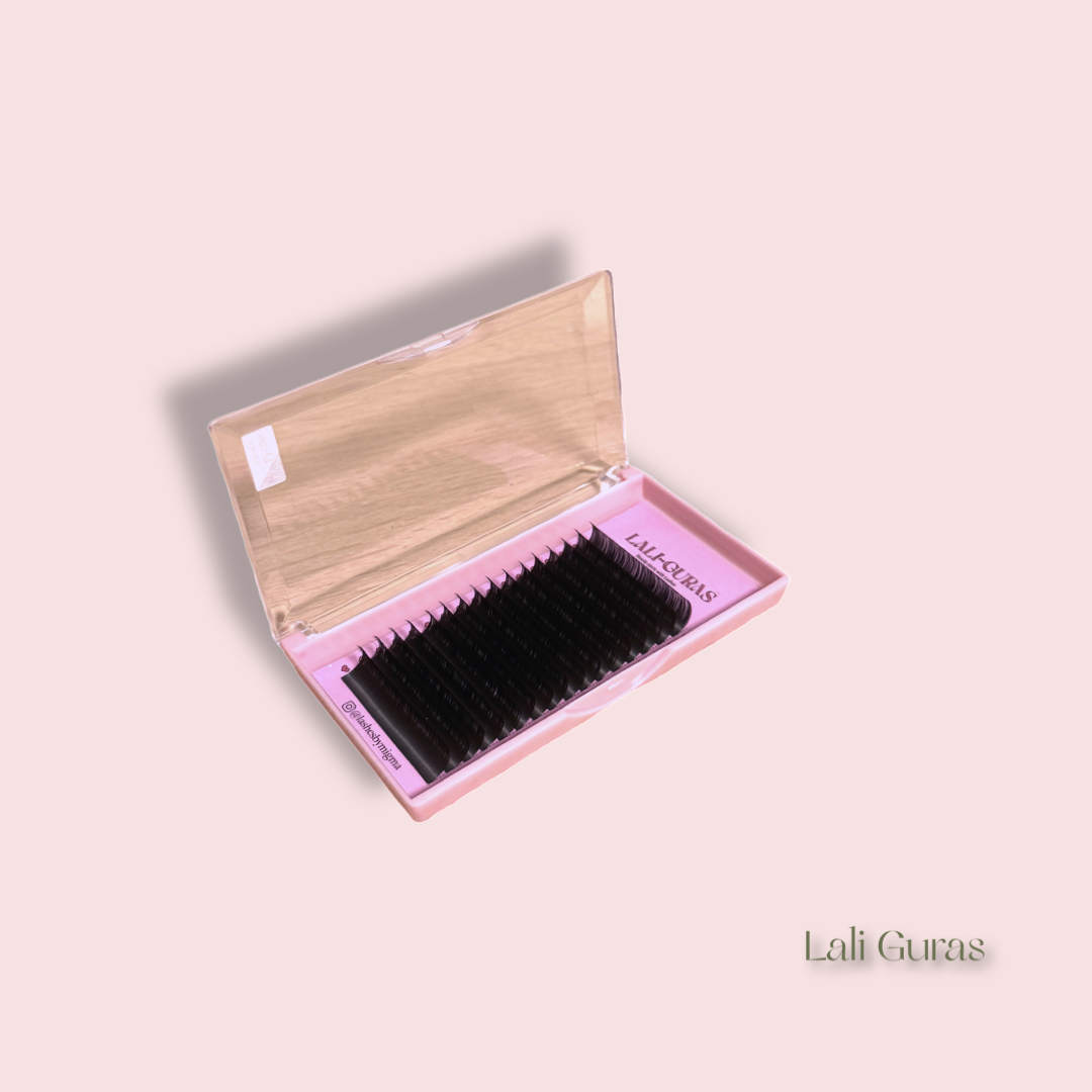 Lali-Guras Classic Lashes 0.7